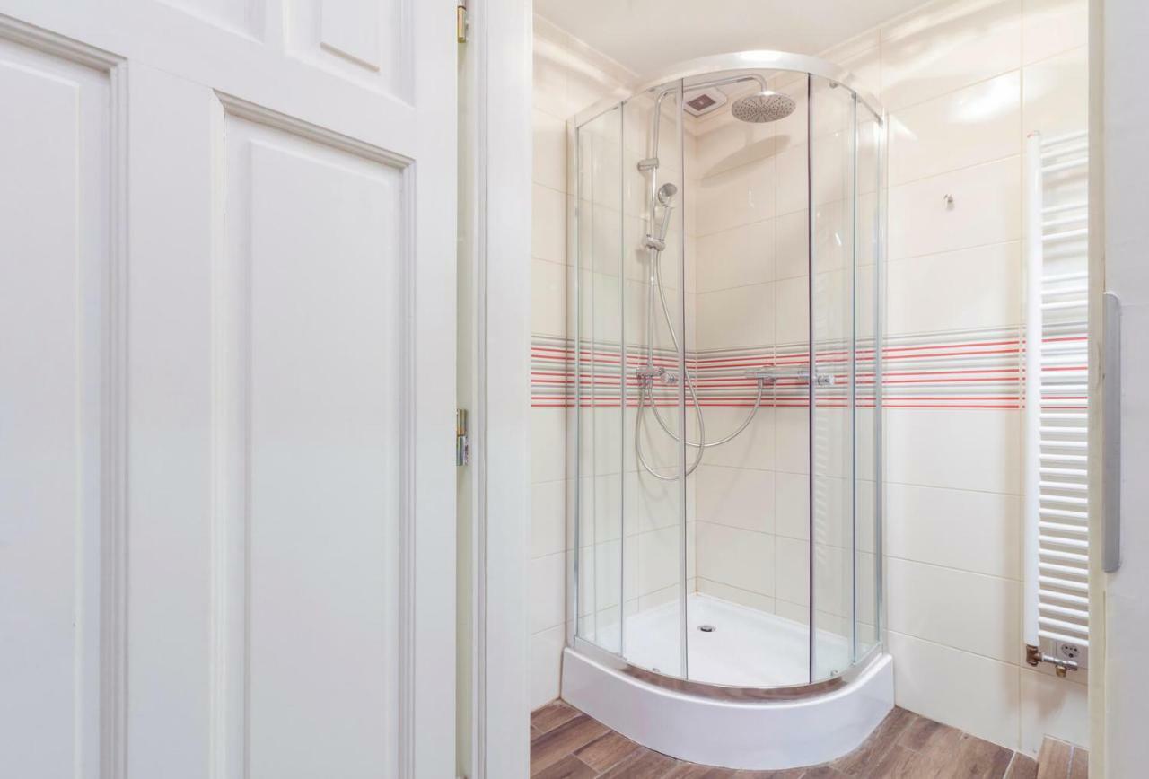 Vori Vori De Luxe Apartment Budapest Bagian luar foto