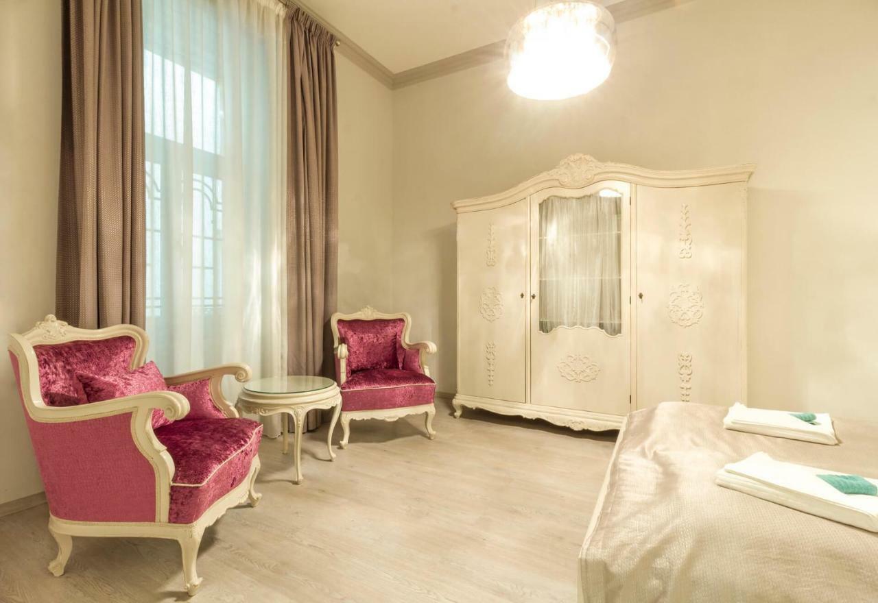 Vori Vori De Luxe Apartment Budapest Bagian luar foto